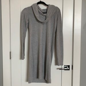 Light gray long sleeve dress